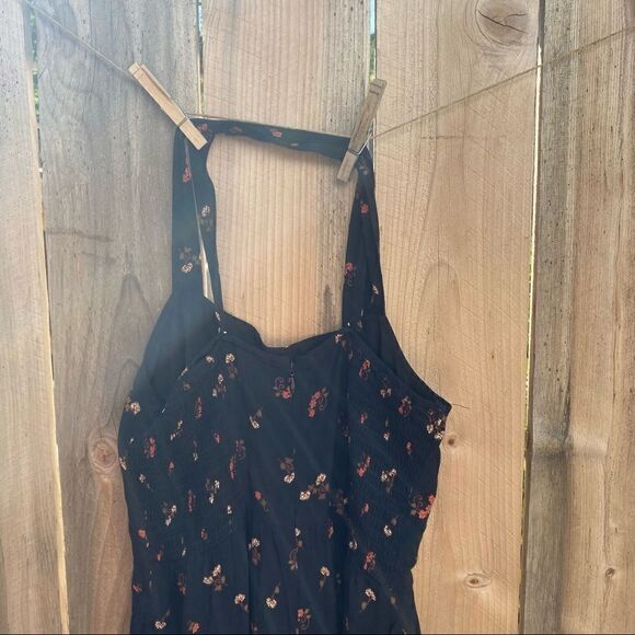 Madewell Smocked Crop Jumpsuit in Flower Toss - Picture 9 of 15
